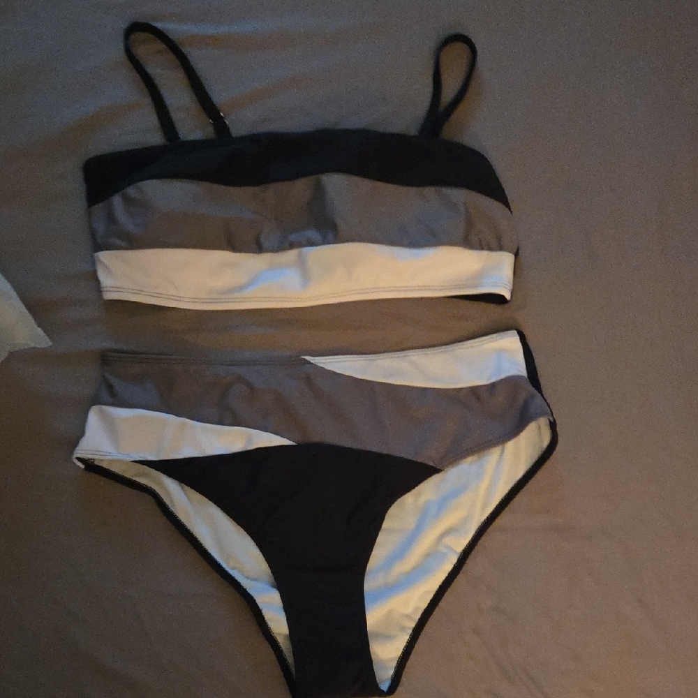 Stylish Two Piece Swimsuit - Black, Gray, and White